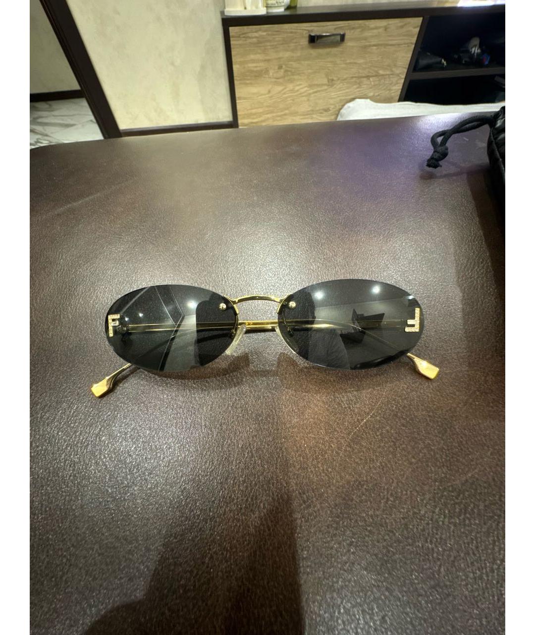 FENDI Золотые металлические солнцезащитные очки, фото 7