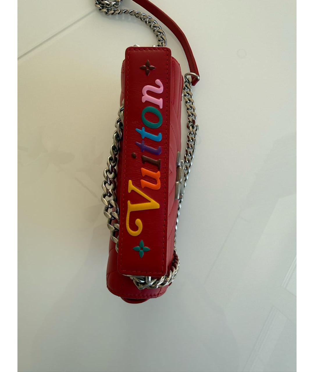 LOUIS VUITTON Красная кожаная сумка через плечо, фото 3