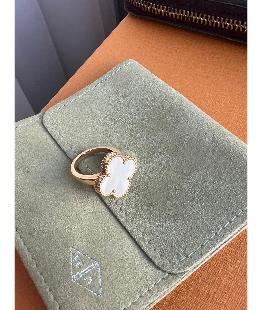 VAN CLEEF & ARPELS Белое кольцо из желтого золота, фото 3