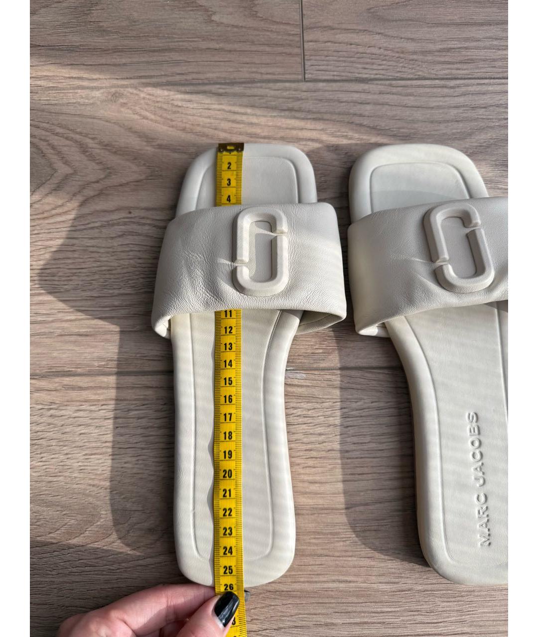 MARC JACOBS Бежевые кожаные шлепанцы, фото 5