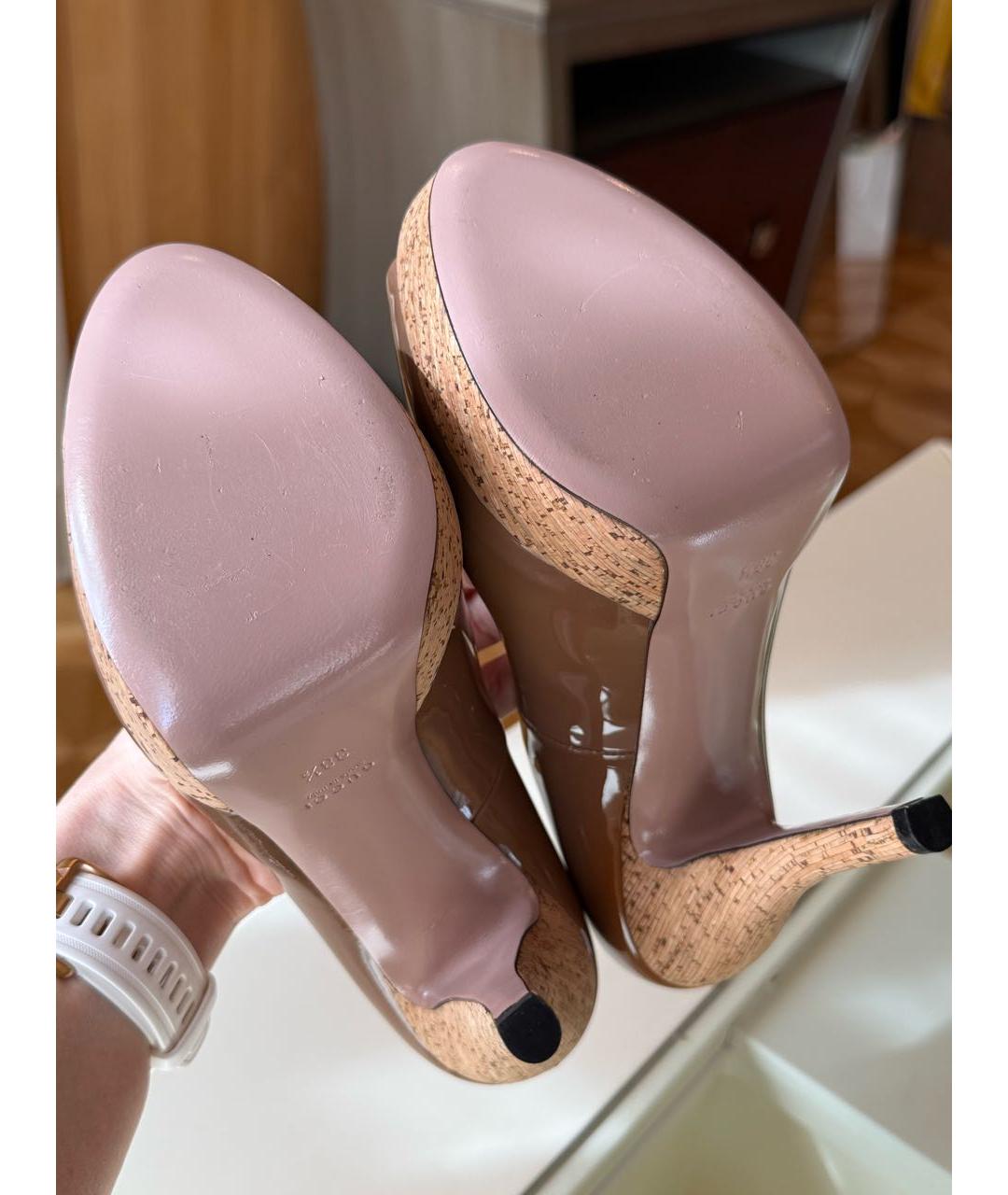 GUCCI Бежевые туфли из лакированной кожи, фото 6