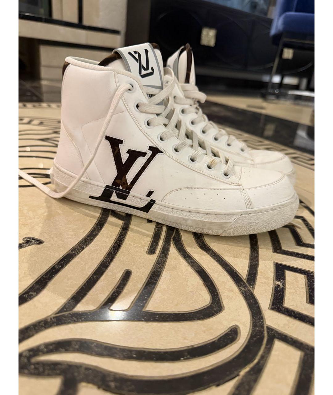 LOUIS VUITTON Белые кожаные кеды, фото 5