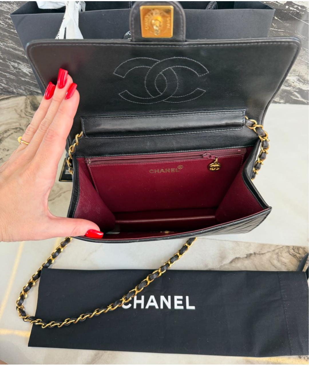 CHANEL Черная кожаная сумка через плечо, фото 5