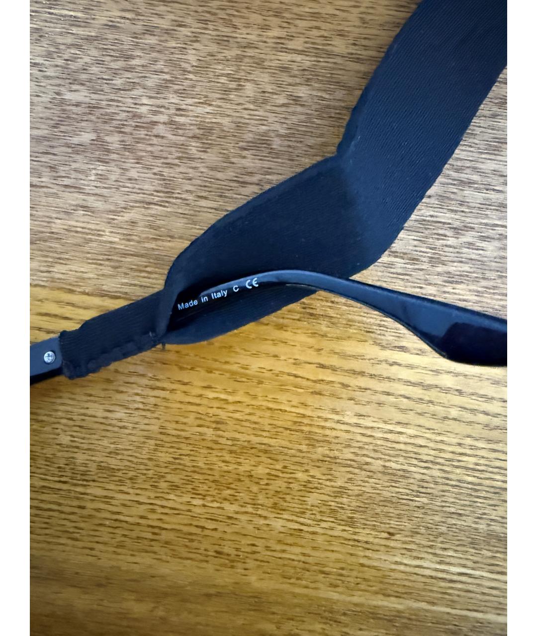 PRADA Черные пластиковые солнцезащитные очки, фото 4