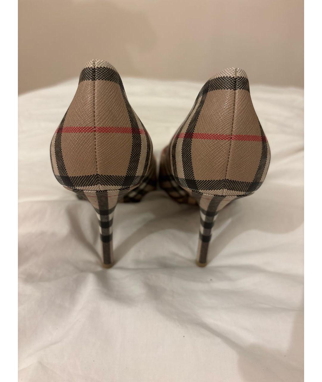 BURBERRY Бежевые туфли, фото 4