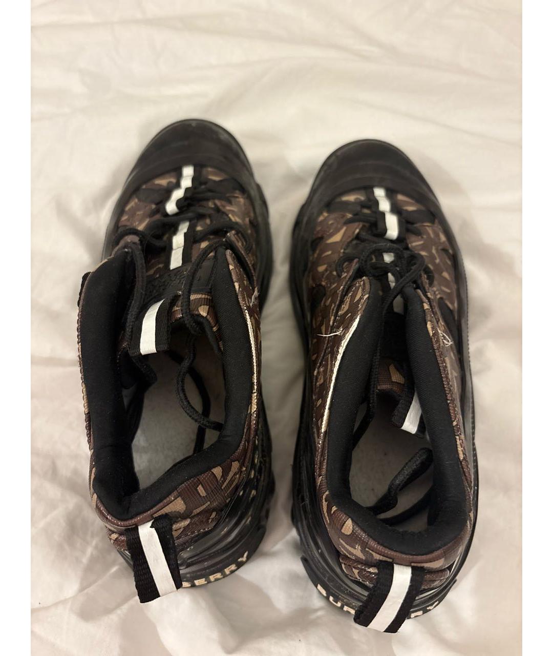 BURBERRY Коричневые низкие кроссовки / кеды, фото 3