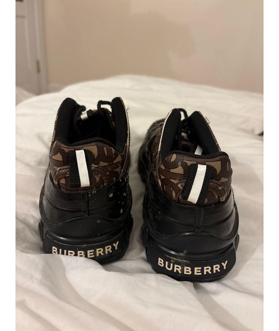 BURBERRY Коричневые низкие кроссовки / кеды, фото 4