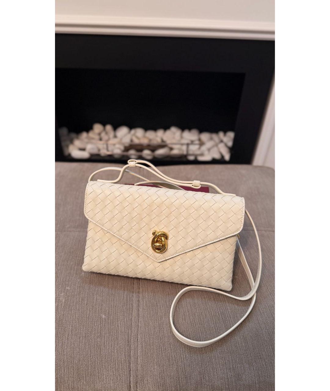 BOTTEGA VENETA Бежевая кожаная сумка через плечо, фото 3