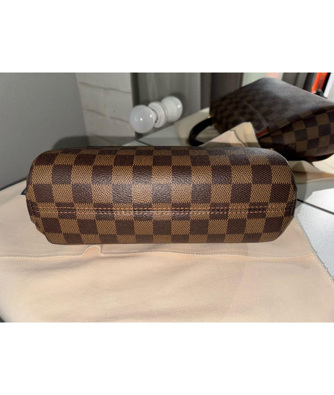 LOUIS VUITTON Коричневая сумка с короткими ручками, фото 3