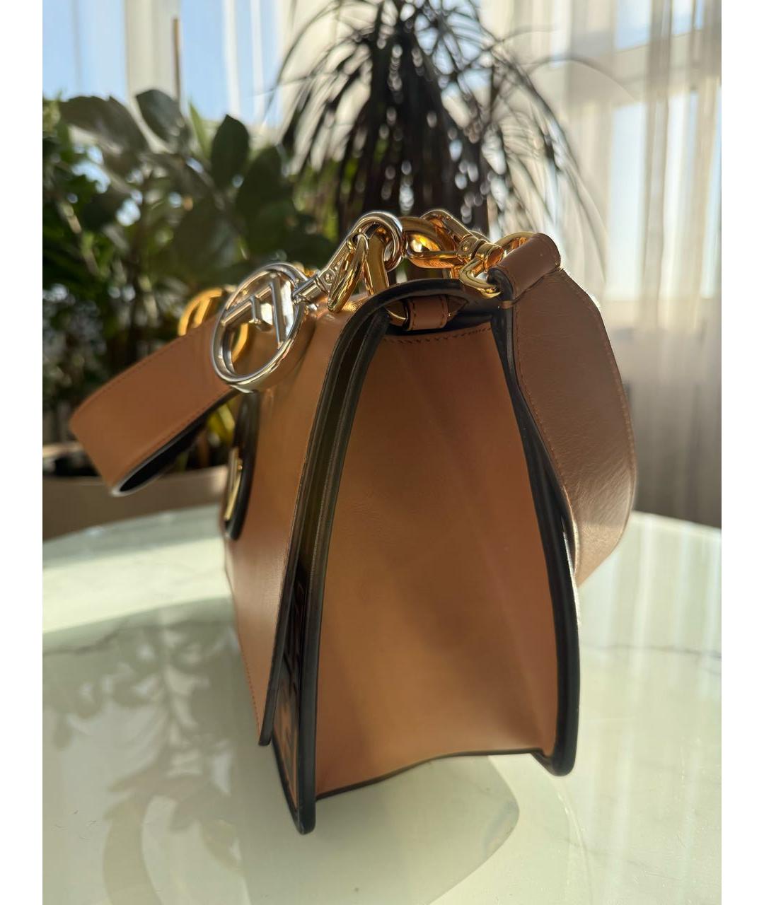FENDI Коричневая кожаная сумка с короткими ручками, фото 5