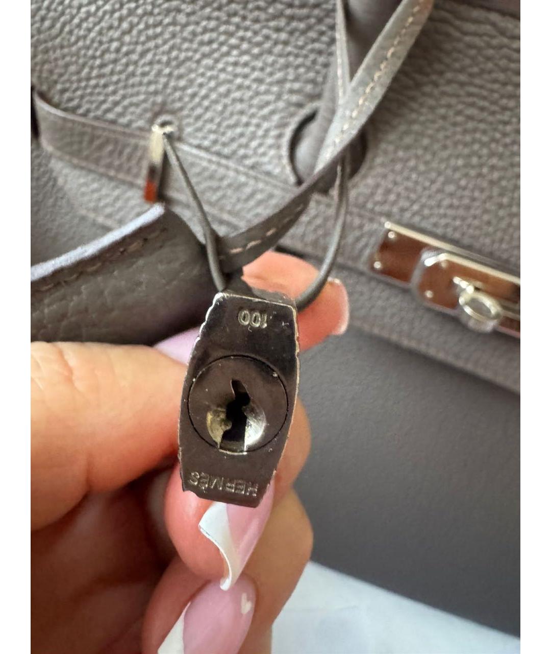 HERMES Серая кожаная сумка с короткими ручками, фото 6