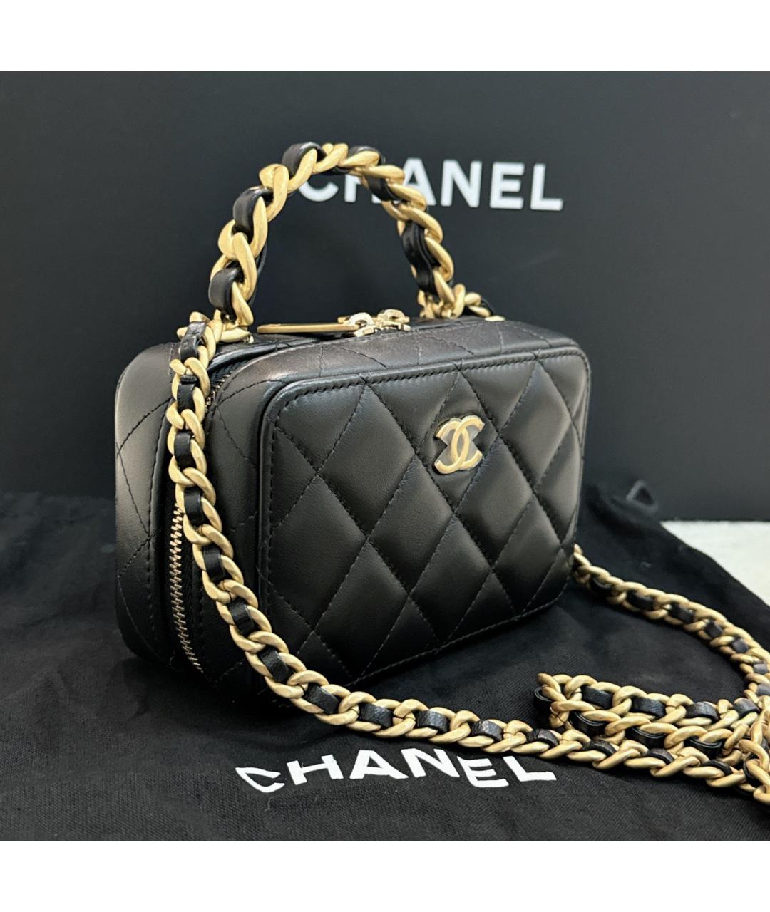 CHANEL Черная кожаная сумка с короткими ручками, фото 2