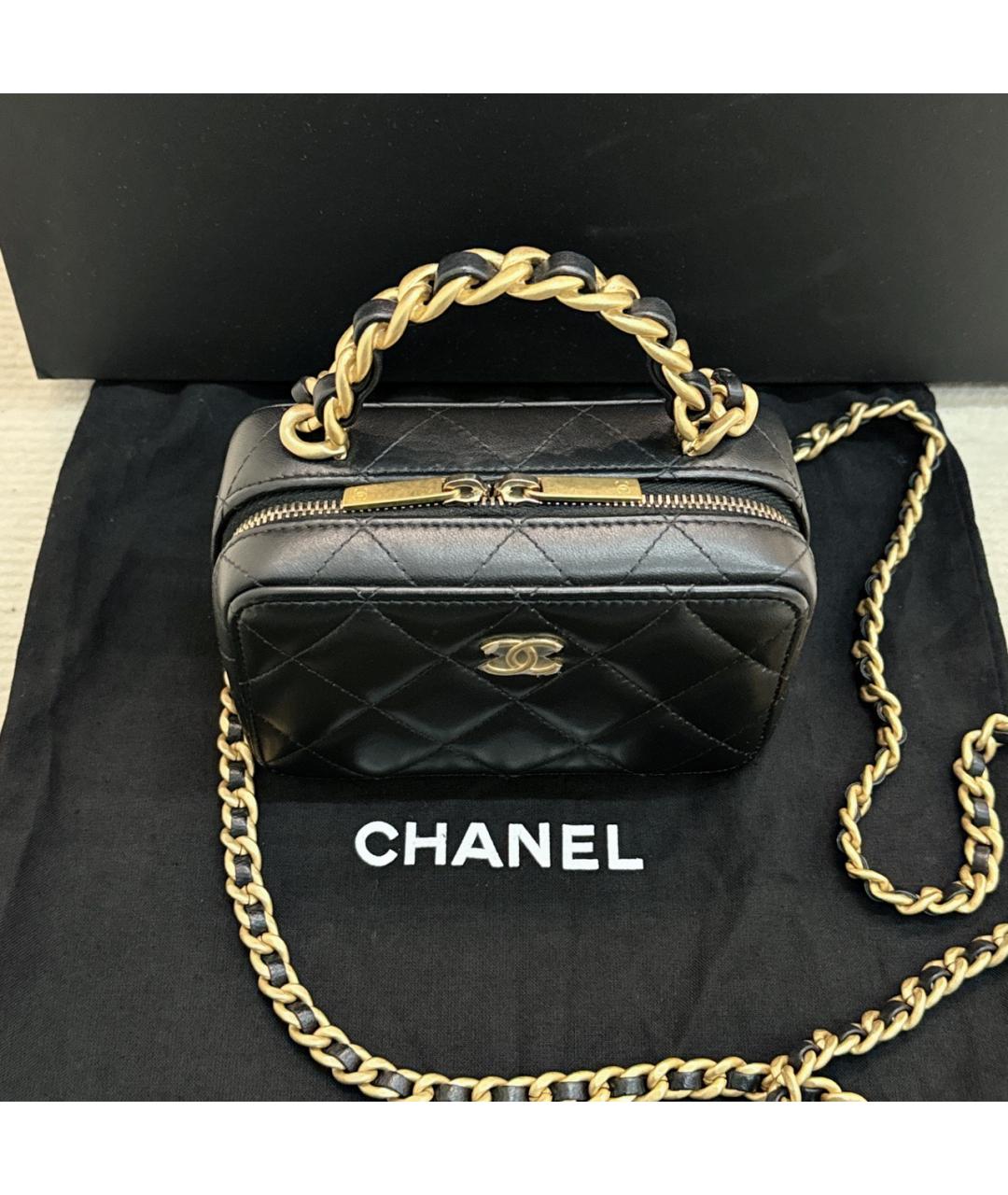 CHANEL Черная кожаная сумка с короткими ручками, фото 5