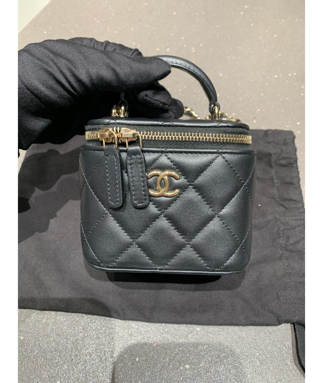 CHANEL Черная кожаная сумка через плечо, фото 8