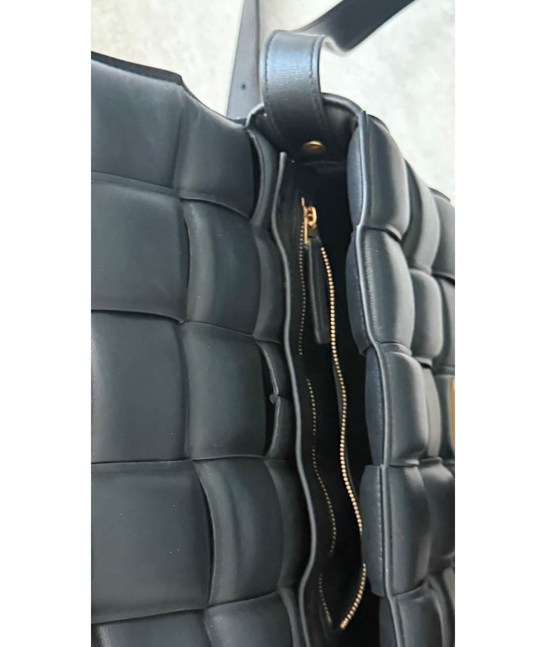 BOTTEGA VENETA Черная кожаная сумка через плечо, фото 5