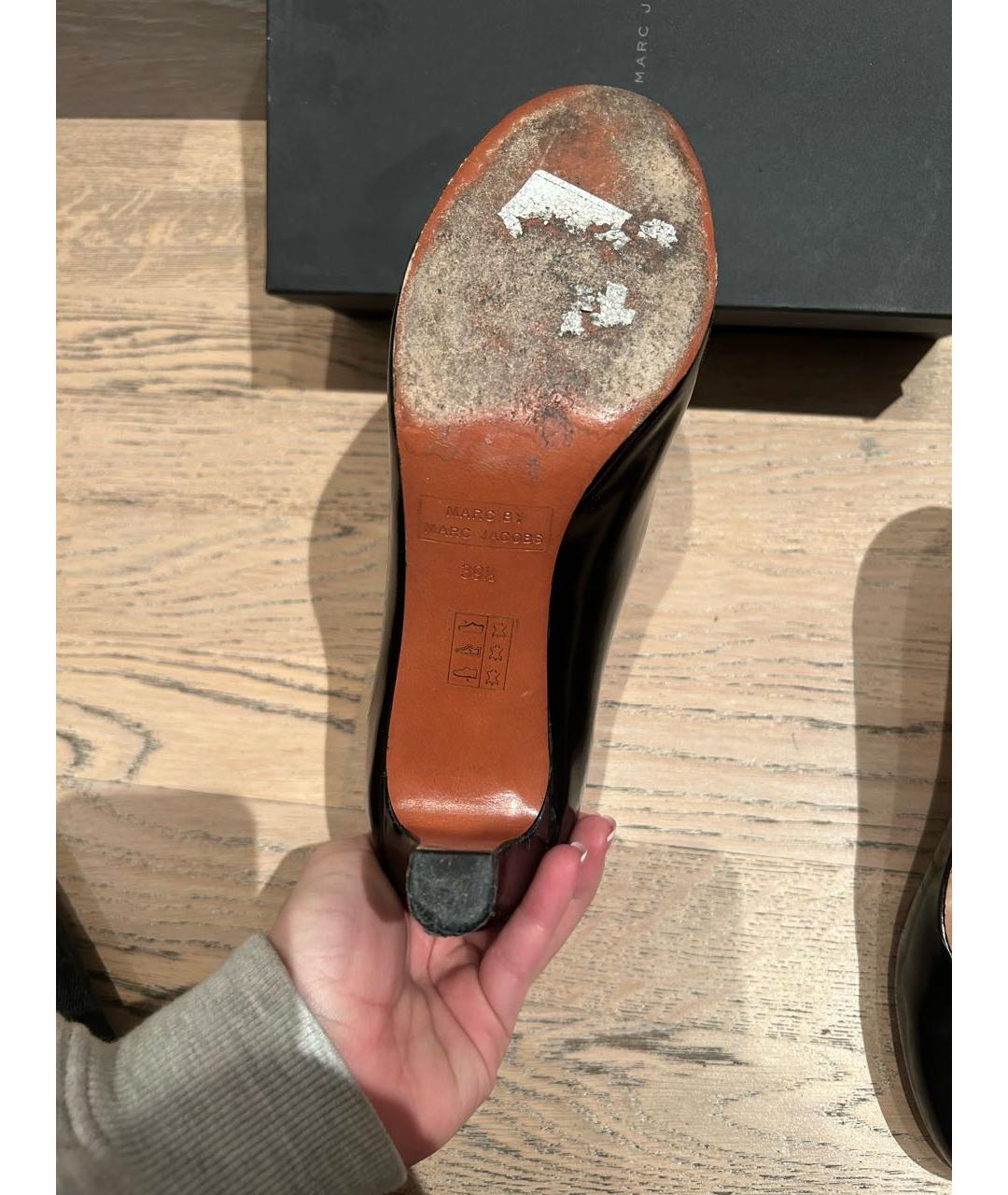 MARC BY MARC JACOBS Черные туфли из лакированной кожи, фото 6