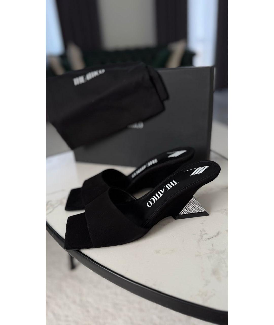 THE ATTICO Черные замшевые сабо, фото 2