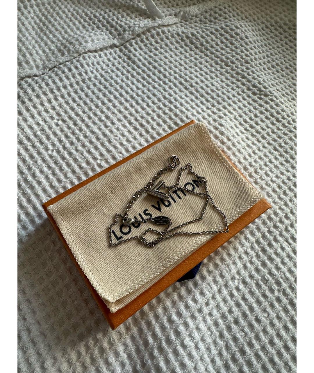 LOUIS VUITTON Серебрянный с серебряным покрытием кулон, фото 4