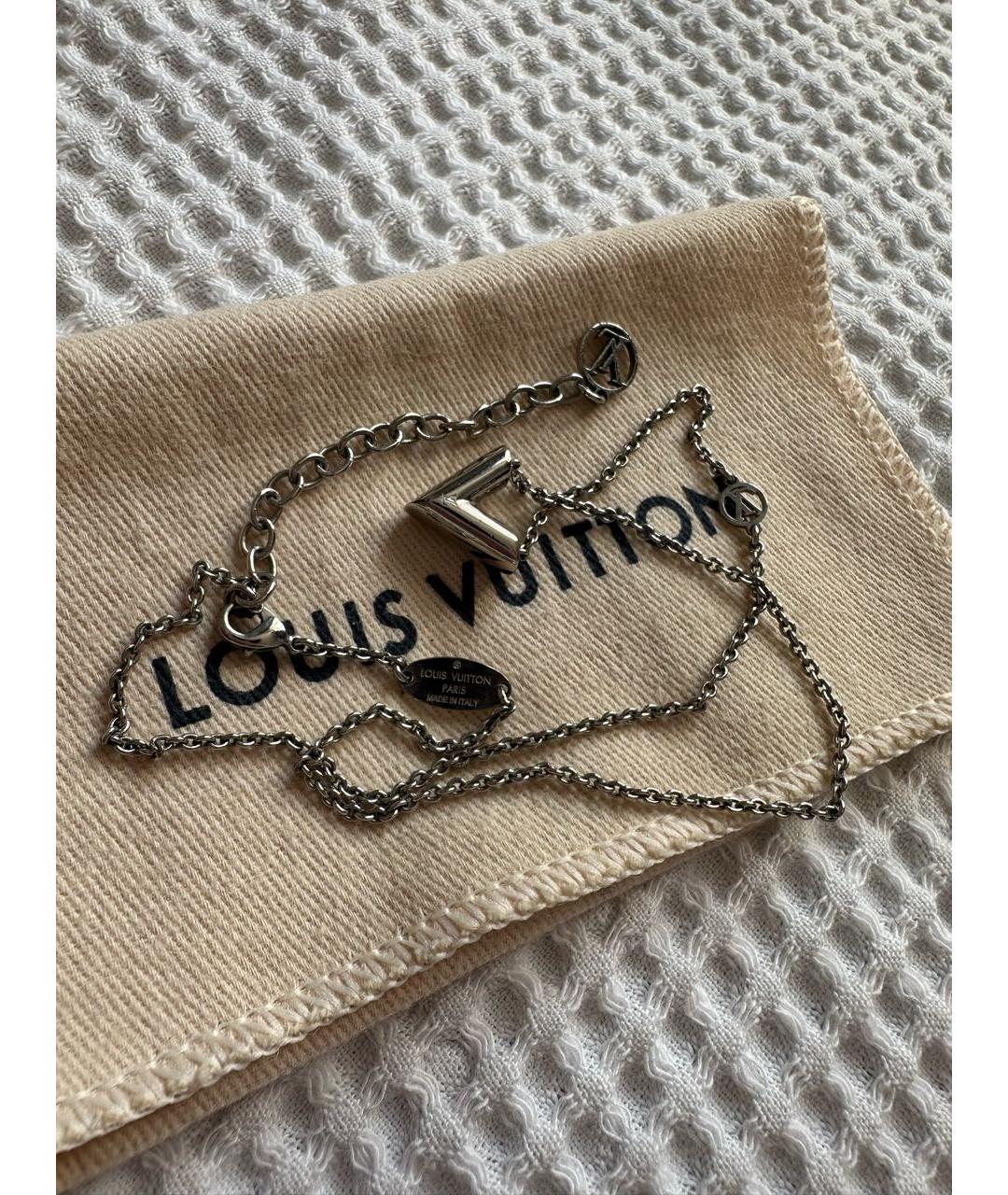 LOUIS VUITTON Серебрянный с серебряным покрытием кулон, фото 3