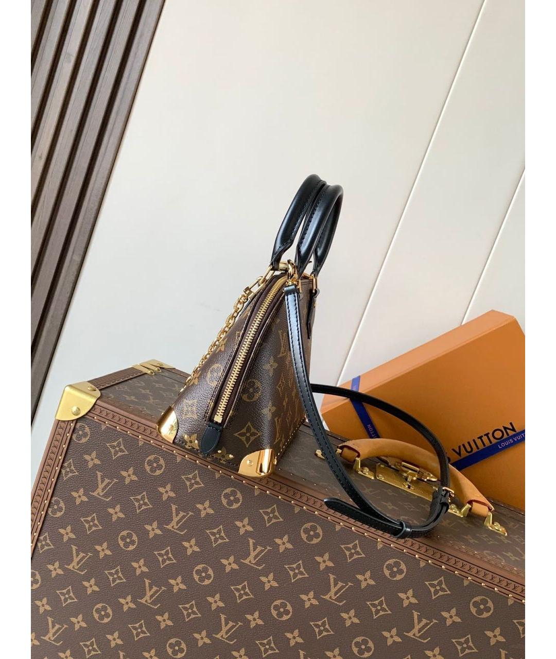 LOUIS VUITTON Коричневая сумка через плечо, фото 2