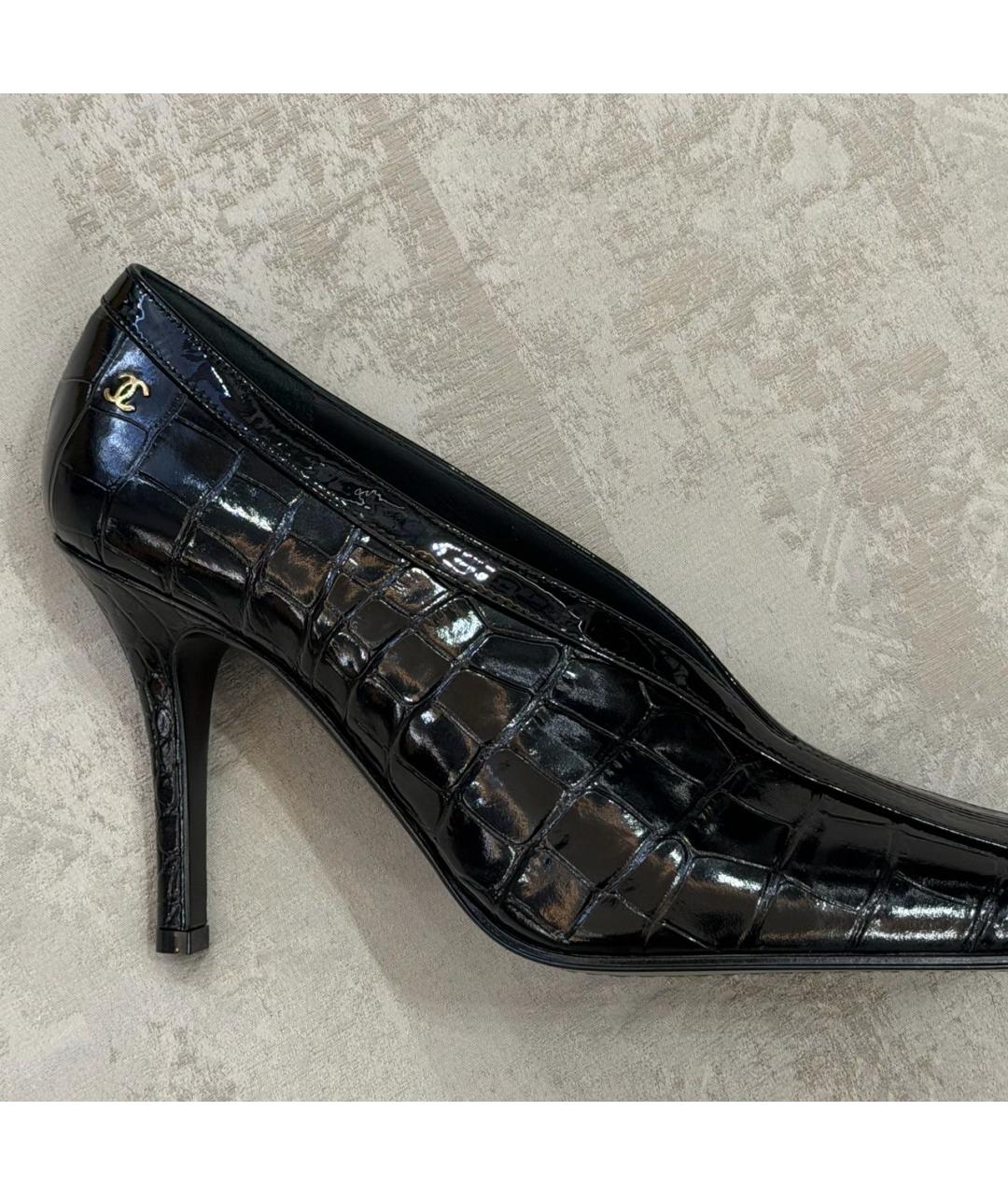 CHANEL Черные туфли из лакированной кожи, фото 2