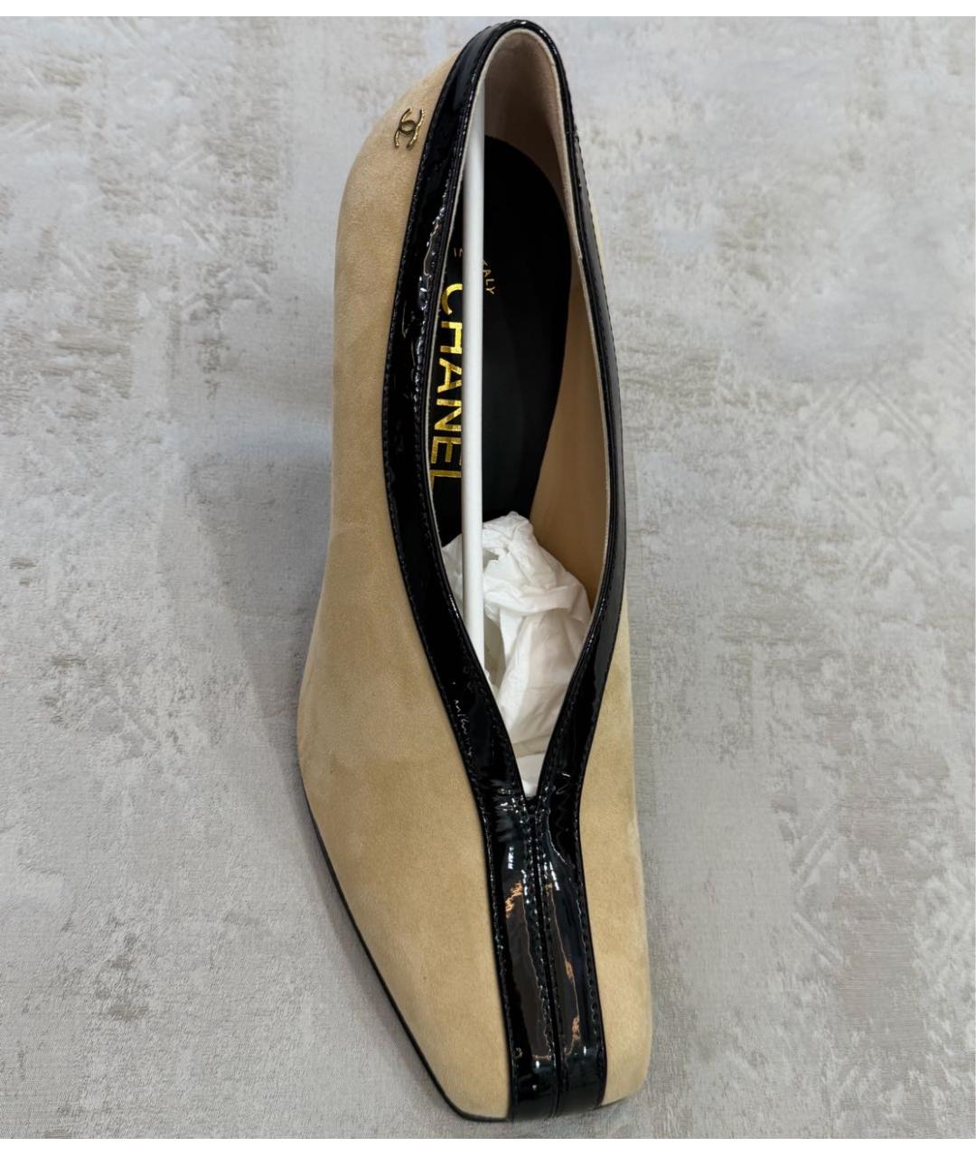 CHANEL Бежевые замшевые туфли, фото 3