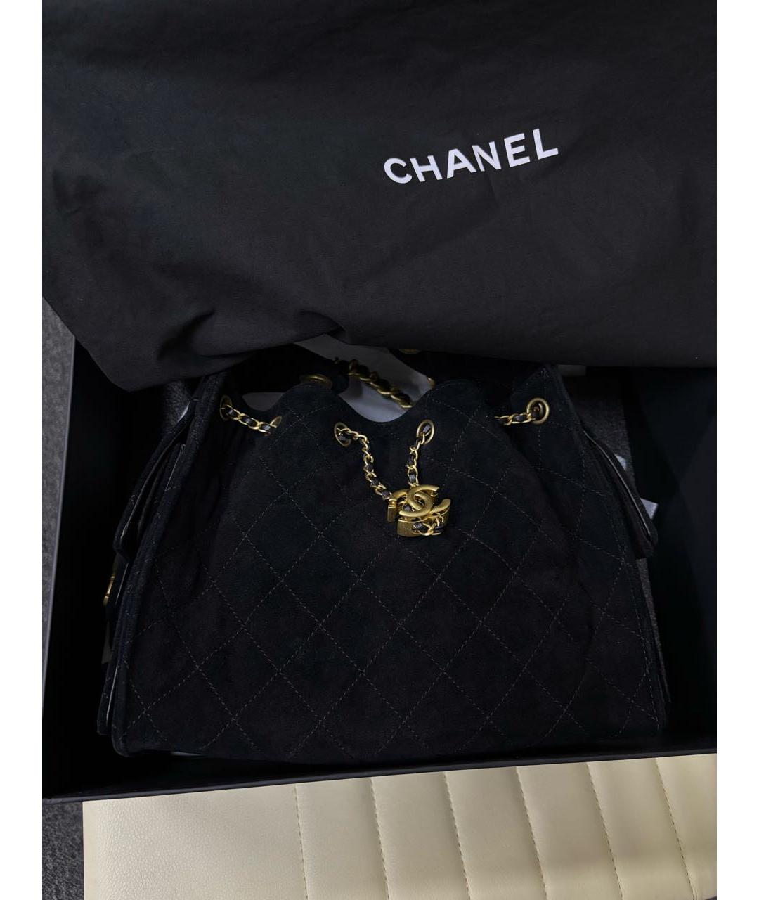 CHANEL Черная замшевая сумка через плечо, фото 2