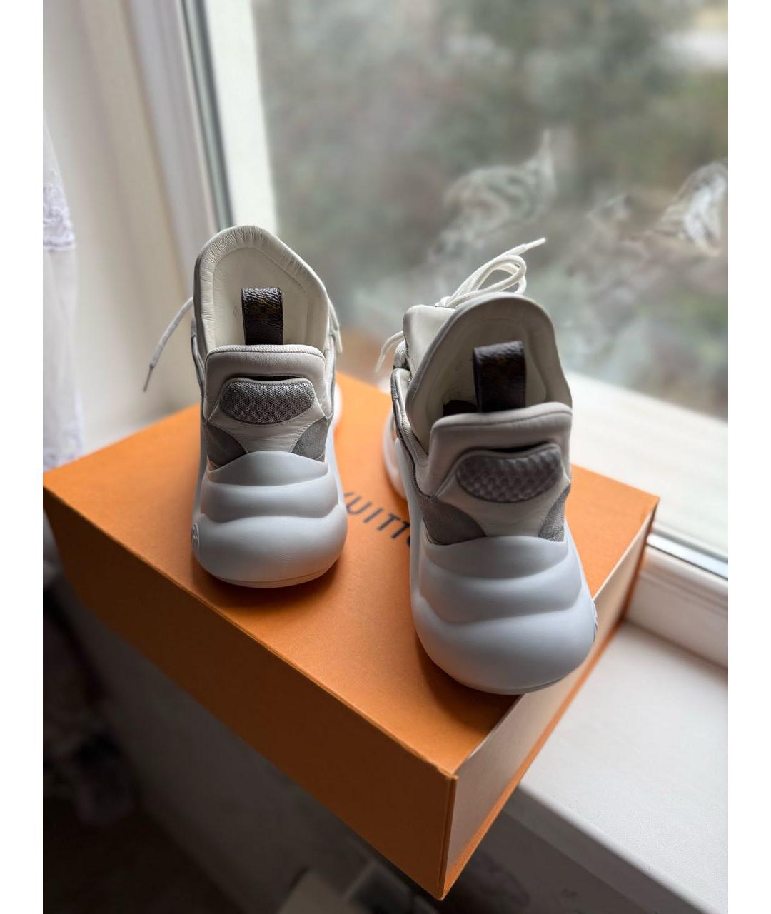 LOUIS VUITTON Серебряные кожаные кроссовки, фото 7