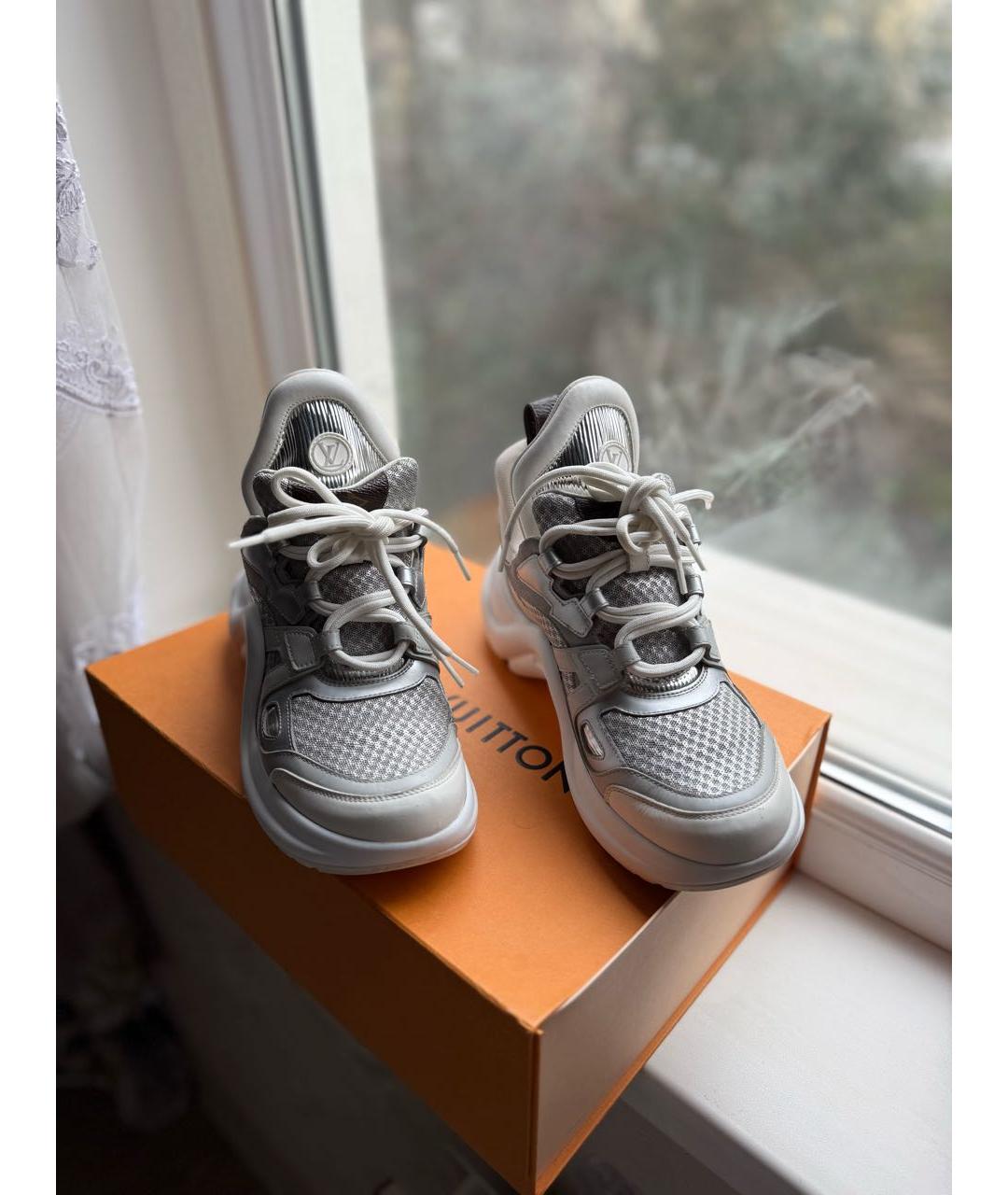 LOUIS VUITTON Серебряные кожаные кроссовки, фото 6