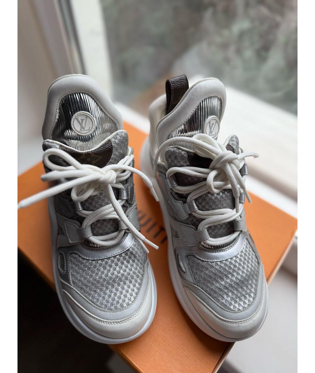 LOUIS VUITTON Серебряные кожаные кроссовки, фото 8
