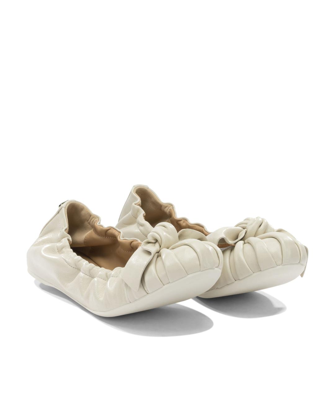 FERRAGAMO Белые кожаные балетки, фото 2