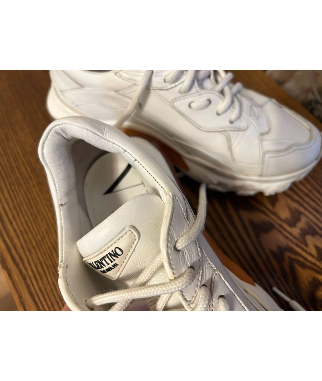 VALENTINO Белые кожаные кроссовки, фото 7