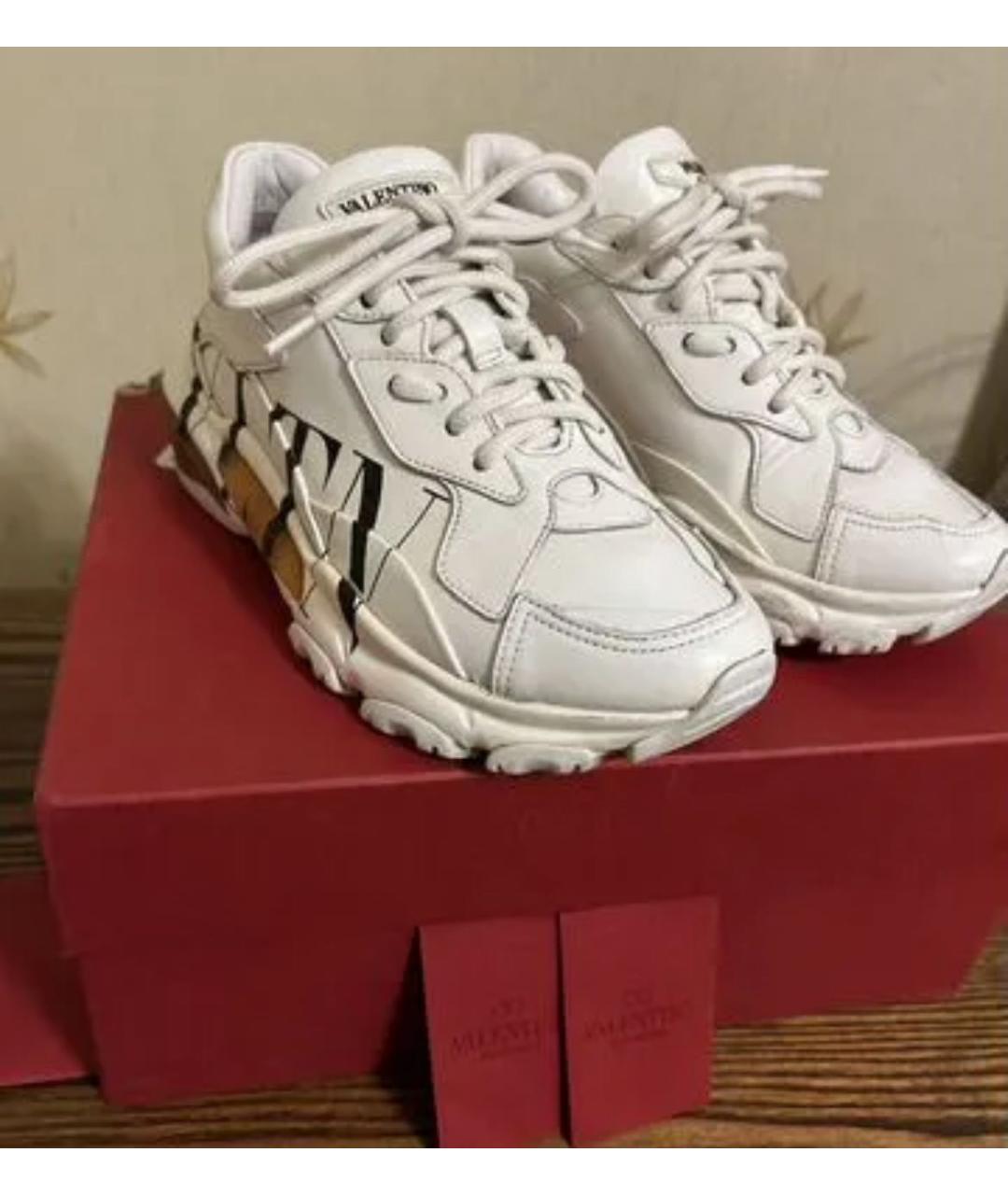 VALENTINO Белые кожаные кроссовки, фото 3