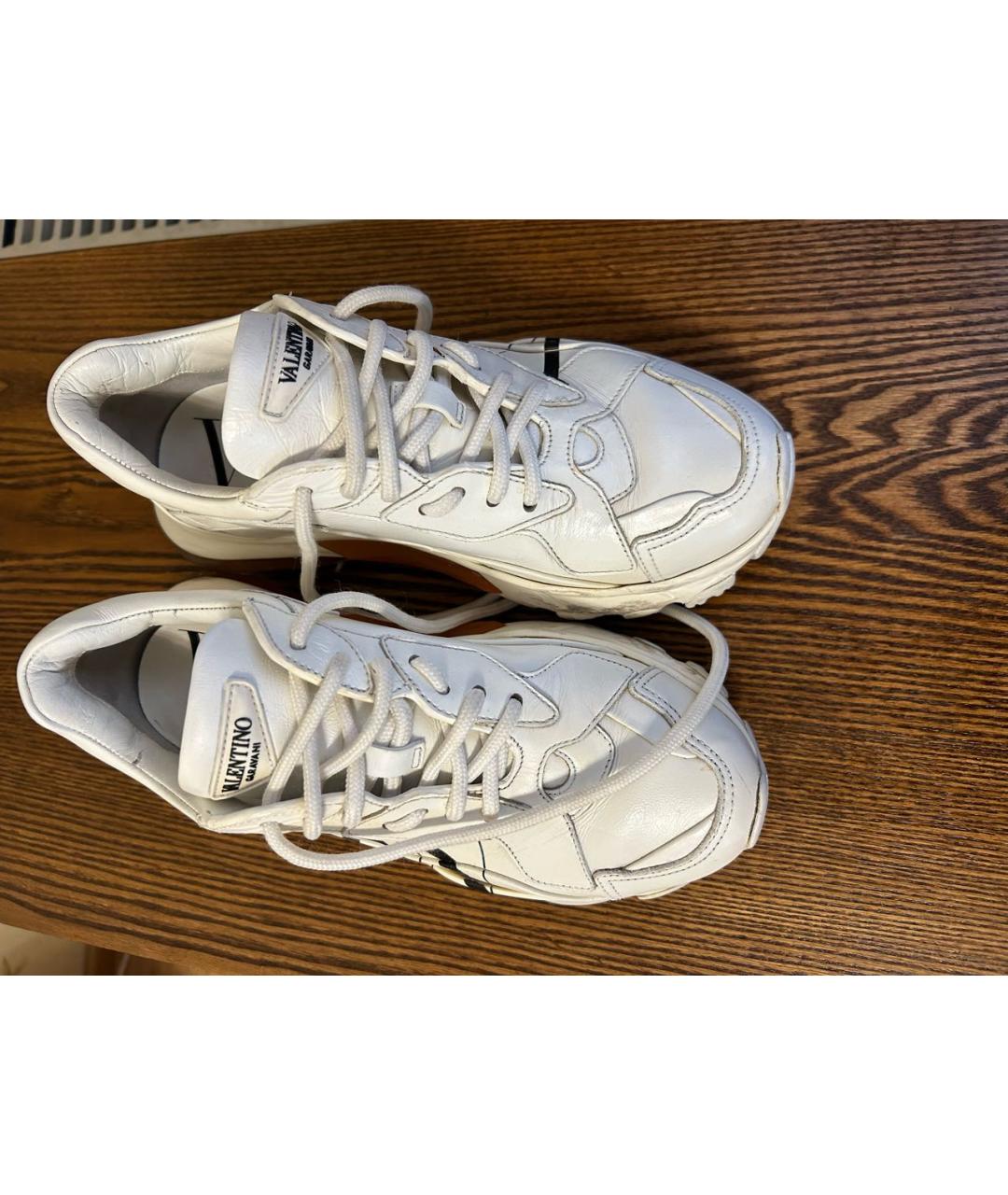 VALENTINO Белые кожаные кроссовки, фото 8