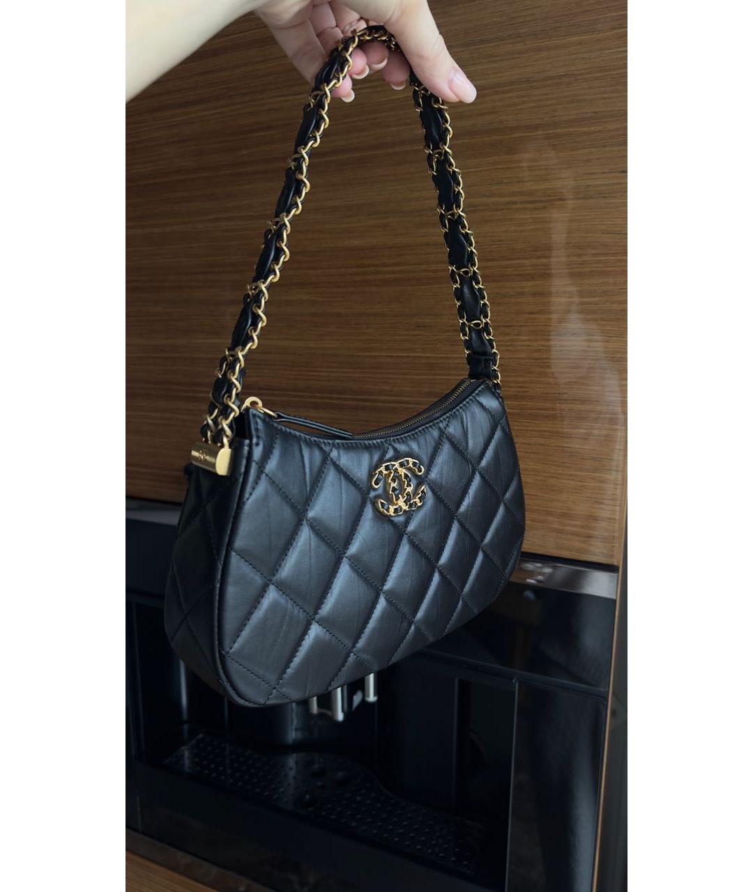 CHANEL Черная кожаная сумка через плечо, фото 3