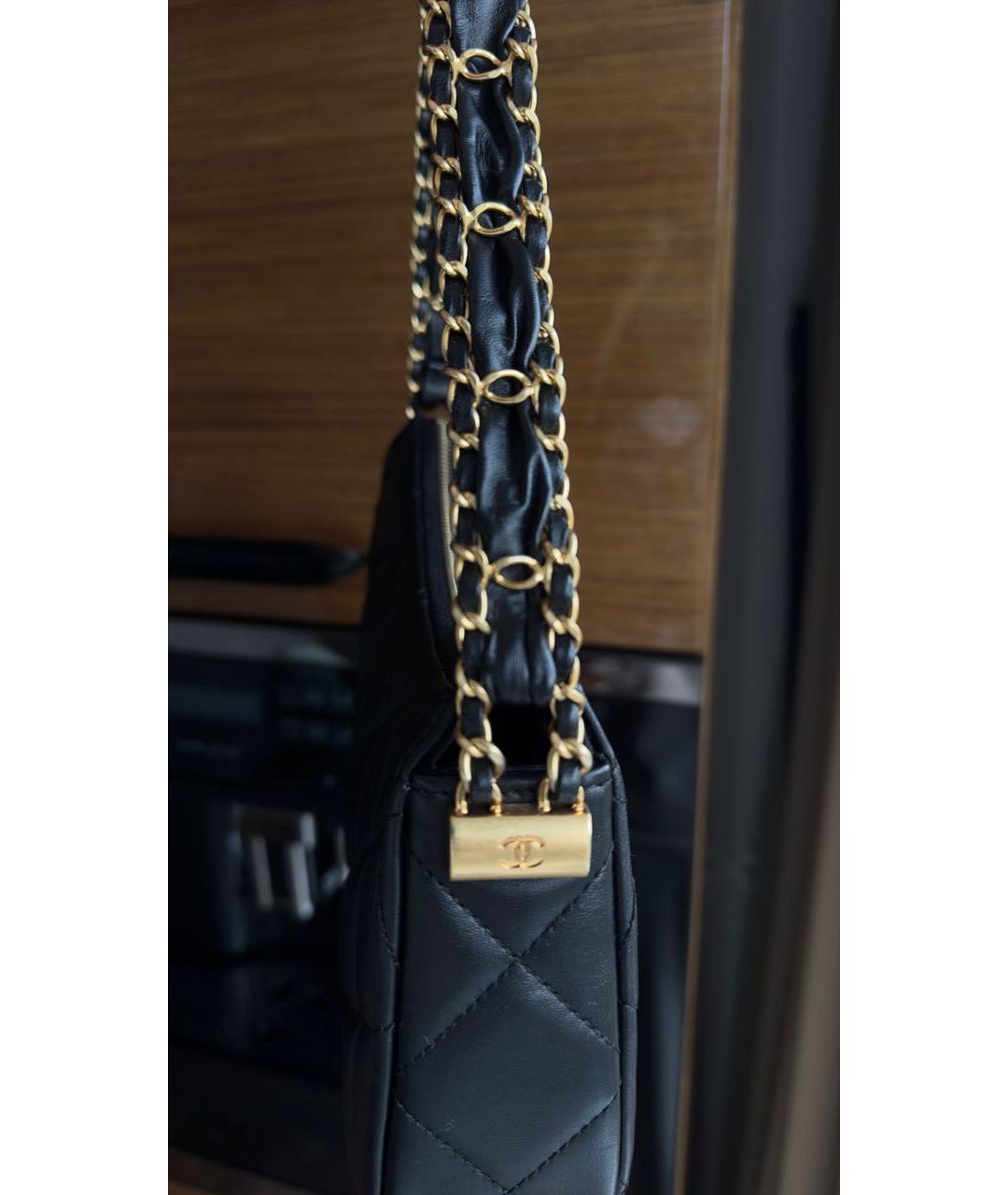 CHANEL Черная кожаная сумка через плечо, фото 2