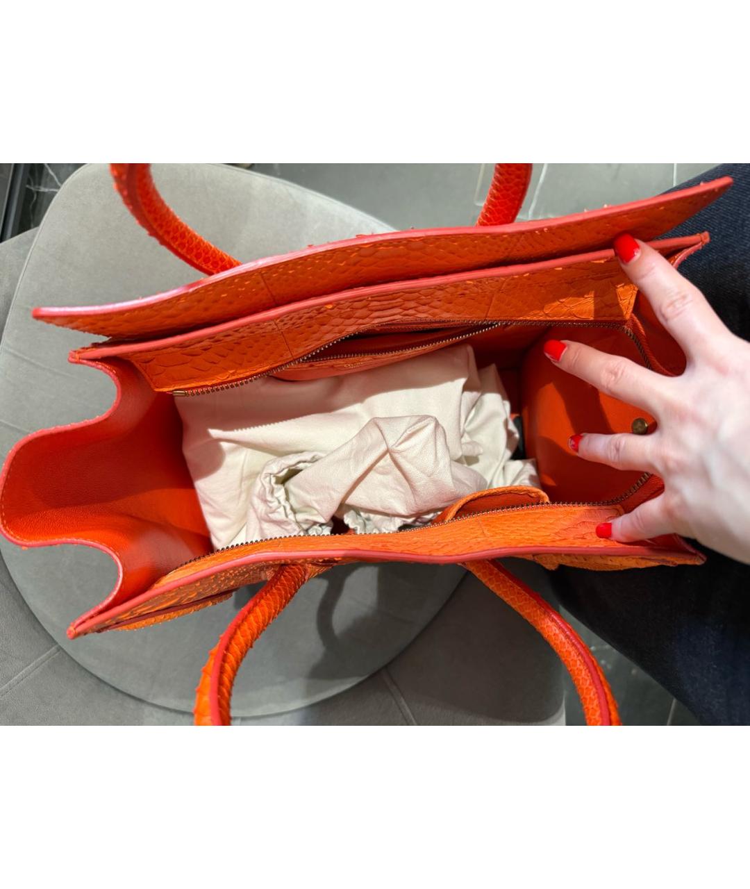 CELINE Оранжевая сумка тоут из экзотической кожи, фото 6