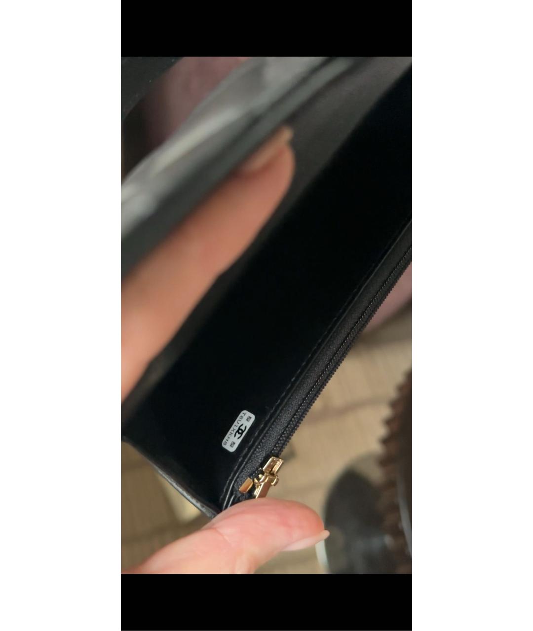 CHANEL Черная кожаная сумка через плечо, фото 3