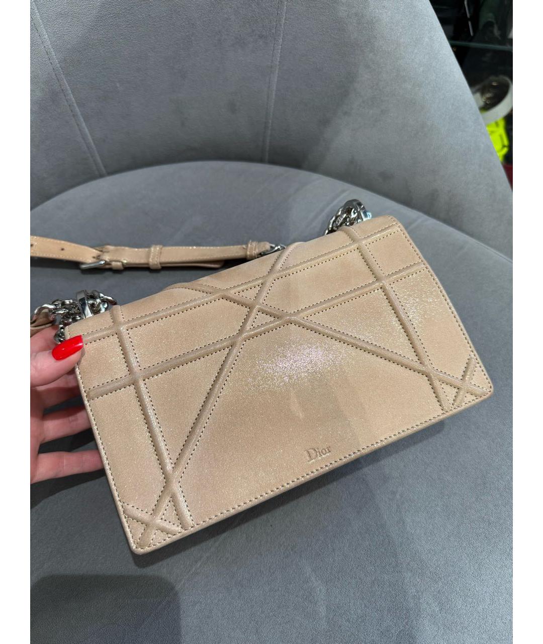 CHRISTIAN DIOR Бежевая кожаная сумка через плечо, фото 6