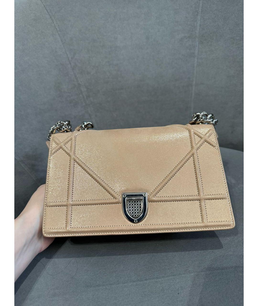 CHRISTIAN DIOR Бежевая кожаная сумка через плечо, фото 4