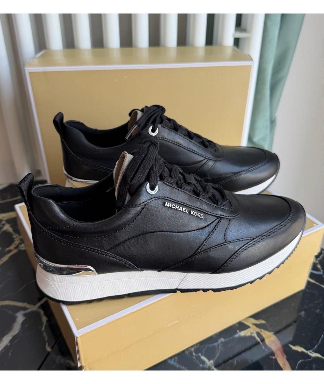 MICHAEL KORS Черные кожаные кроссовки, фото 3