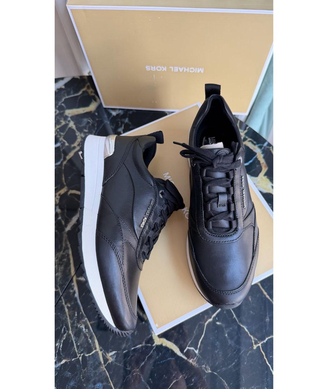 MICHAEL KORS Черные кожаные кроссовки, фото 4