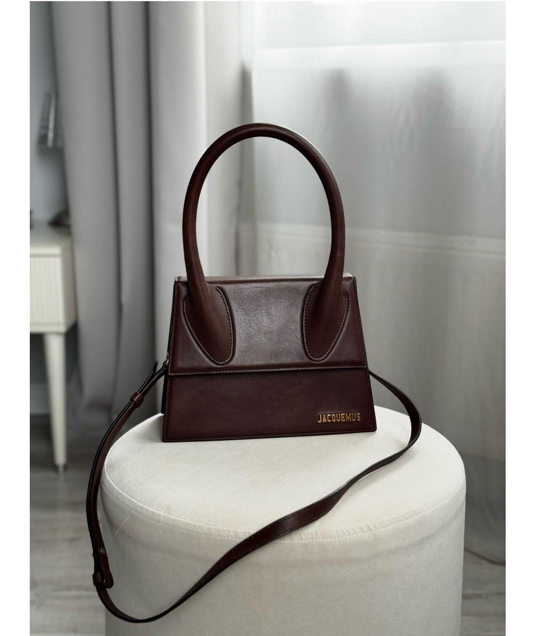 JACQUEMUS Коричневая кожаная сумка с короткими ручками, фото 3