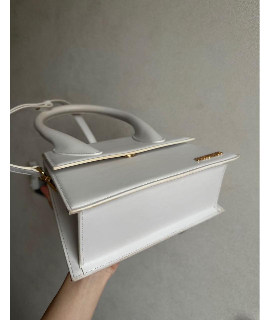 JACQUEMUS Белая кожаная сумка с короткими ручками, фото 5