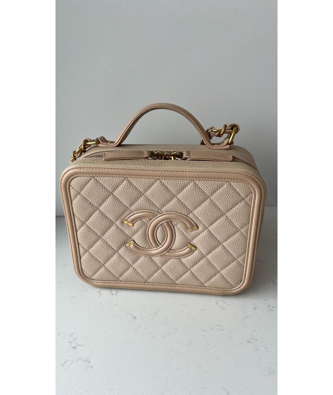 CHANEL Бежевая кожаная сумка с короткими ручками, фото 5