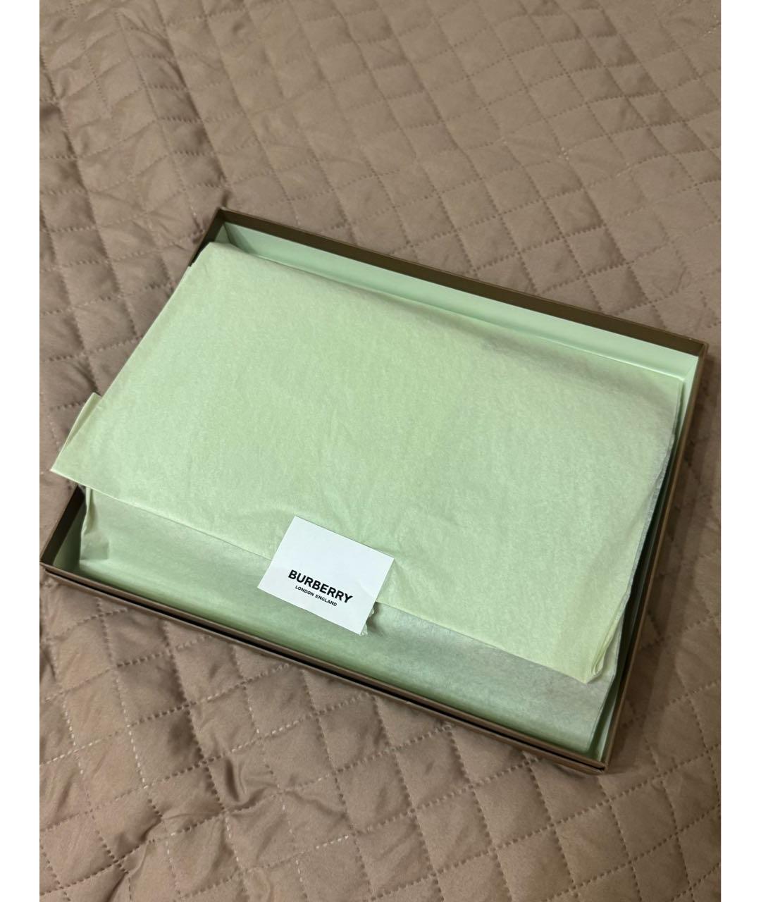 BURBERRY Бежевый шерстяной шарф, фото 6