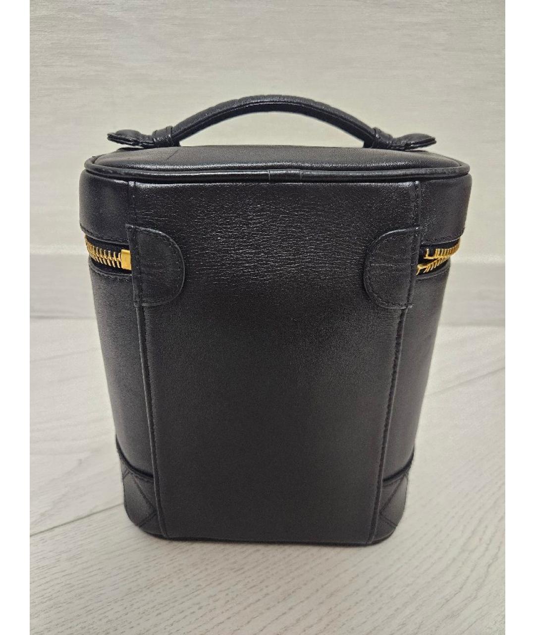 CHANEL Черная кожаная сумка с короткими ручками, фото 3