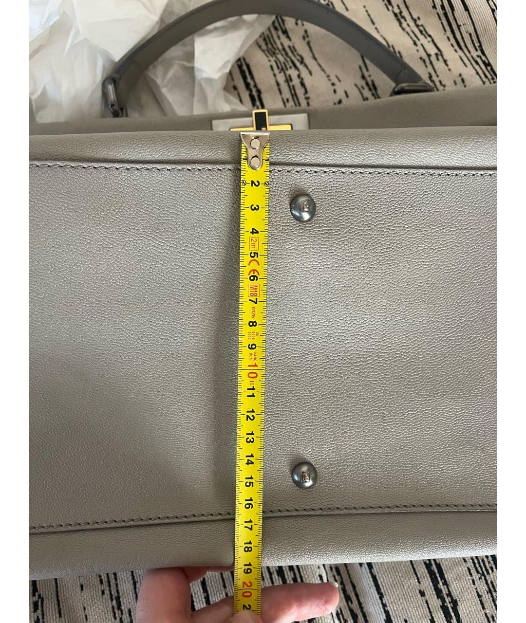 FENDI Серая кожаная сумка с короткими ручками, фото 8