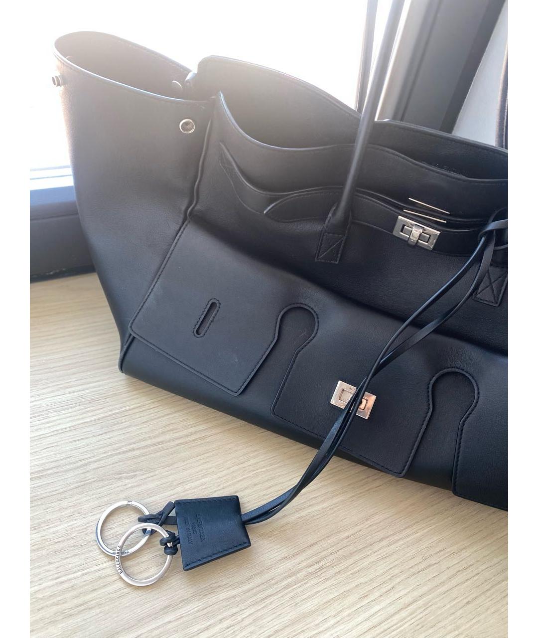 BALENCIAGA Черная кожаная сумка тоут, фото 2