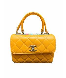 CHANEL Сумка с короткими ручками